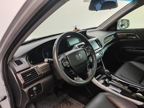 Honda Accord IX Рестайлинг с пробегом 2017 года, цена 2 945 000 рублей, 110579 км, седан, Автокод Объявления