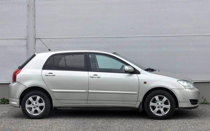 Toyota Corolla IX (E120 E130) Рестайлинг с пробегом 2006 года, цена 637 000 рублей, 341000 км, хэтчбек, Автокод Объявления
