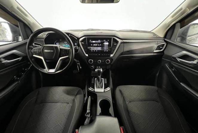 Isuzu D-Max III с пробегом 2024 года, цена 3 150 000 рублей, 158819 км, offers.body_type.unknown, Автокод Объявления