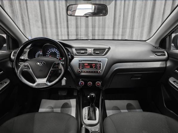 Kia Rio III Рестайлинг с пробегом 2016 года, цена 1 100 000 рублей, 102010 км, хэтчбек, Автокод Объявления