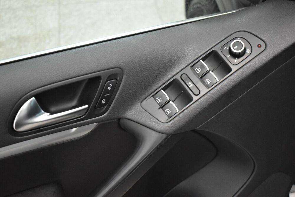 Volkswagen Tiguan I Рестайлинг Москва  - изображение 10