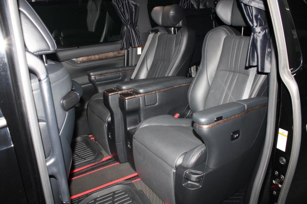 Toyota Alphard III Рестайлинг Владивосток  - изображение 13