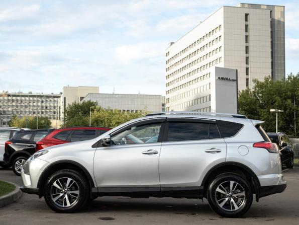 Toyota RAV4 IV (XA40) Рестайлинг с пробегом 2019 года, цена 2 588 000 рублей, 108535 км, внедорожник, Автокод Объявления