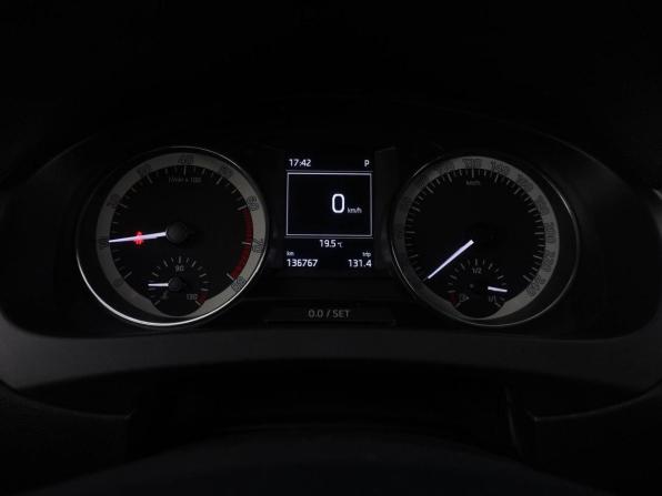 Skoda Rapid I с пробегом 2016 года, цена 1 099 077 рублей, 136767 км, лифтбек, Автокод Объявления