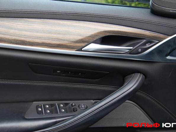BMW 5 серии VII (G30/G31/G38) с пробегом 2018 года, цена 3 668 000 рублей, 116648 км, седан, Автокод Объявления