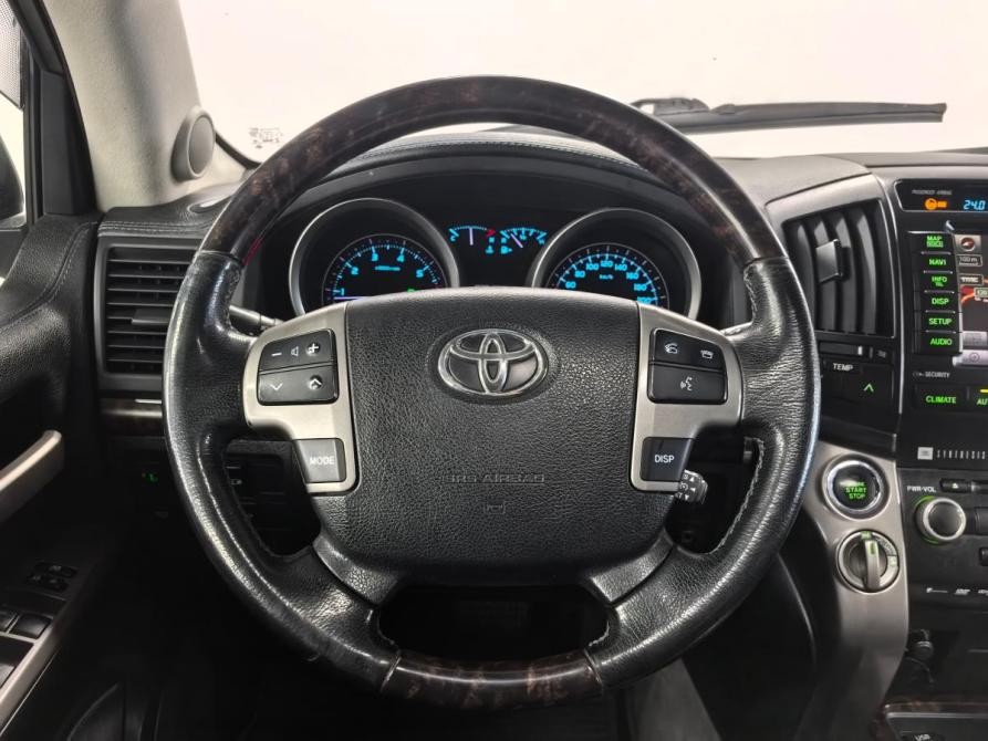 Toyota Land Cruiser 200 Series Санкт-Петербург  - изображение 15