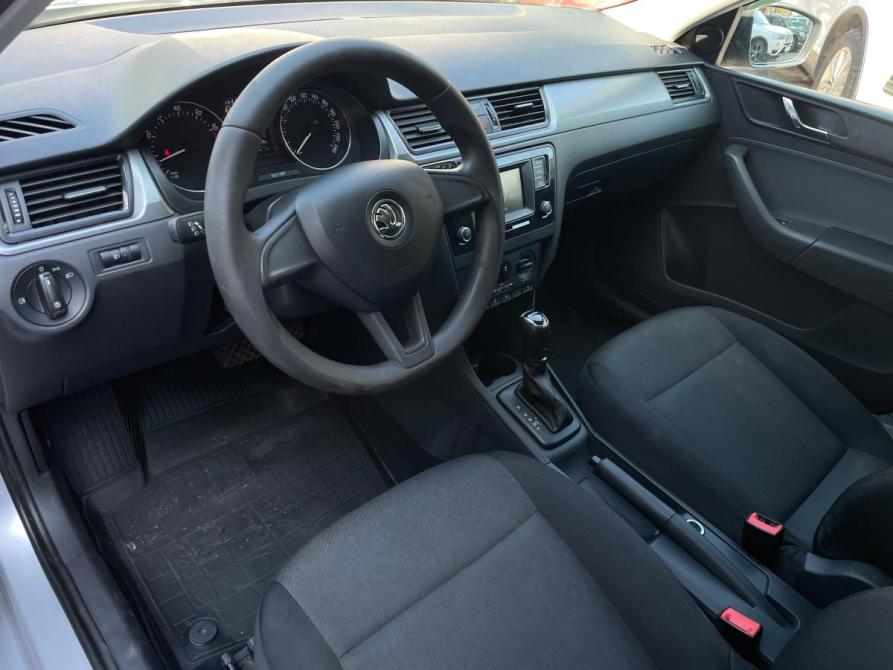 Skoda Rapid I Санкт-Петербург  - изображение 8