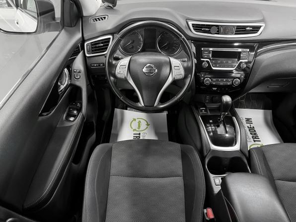 Nissan Qashqai II с пробегом 2018 года, цена 1 680 000 рублей, 111838 км, внедорожник, Автокод Объявления