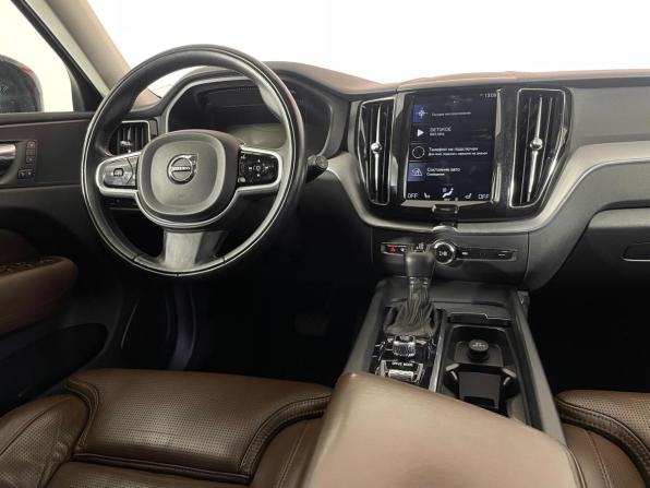 Volvo XC60 II с пробегом 2018 года, цена 2 485 000 рублей, 250957 км, внедорожник, Автокод Объявления