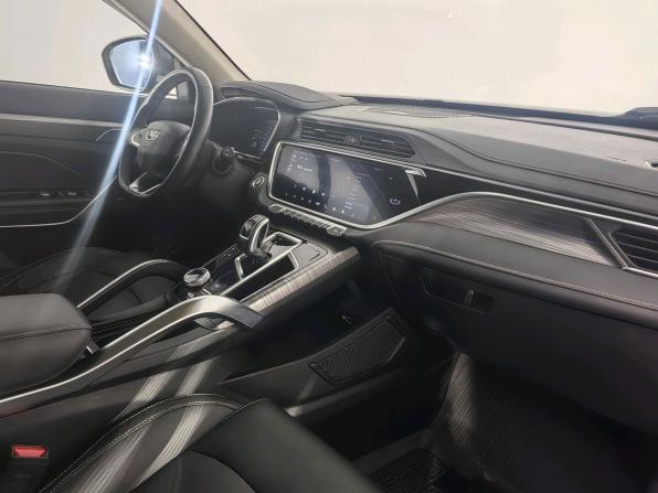 Geely Atlas Pro с пробегом 2021 года, цена 1 789 000 рублей, 115000 км, внедорожник, Автокод Объявления