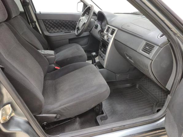 Lada (ВАЗ) Priora I с пробегом 2011 года, цена 260 000 рублей, 281492 км, хэтчбек, Автокод Объявления