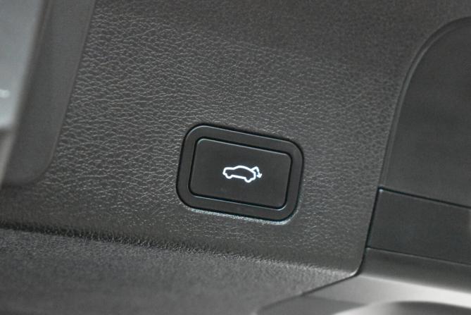 Geely Tugella I Рестайлинг с пробегом 2023 года, цена 2 770 000 рублей, 52820 км, внедорожник, Автокод Объявления