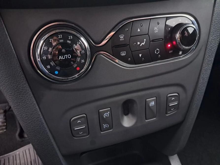 Renault Sandero II Санкт-Петербург  - изображение 17