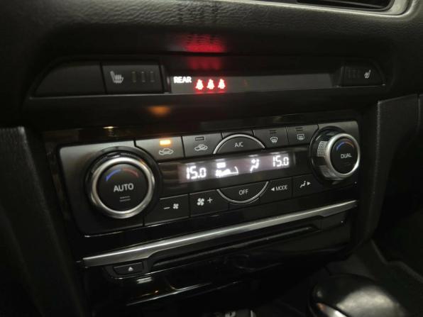 Mazda 6 III (GJ) Рестайлинг с пробегом 2015 года, цена 1 768 000 рублей, 119000 км, седан, Автокод Объявления