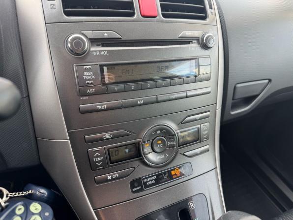 Toyota Auris I с пробегом 2008 года, цена 699 000 рублей, 133218 км, хэтчбек, Автокод Объявления