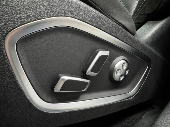 Geely Tugella I Рестайлинг с пробегом 2023 года, цена 2 920 000 рублей, 31121 км, внедорожник, Автокод Объявления