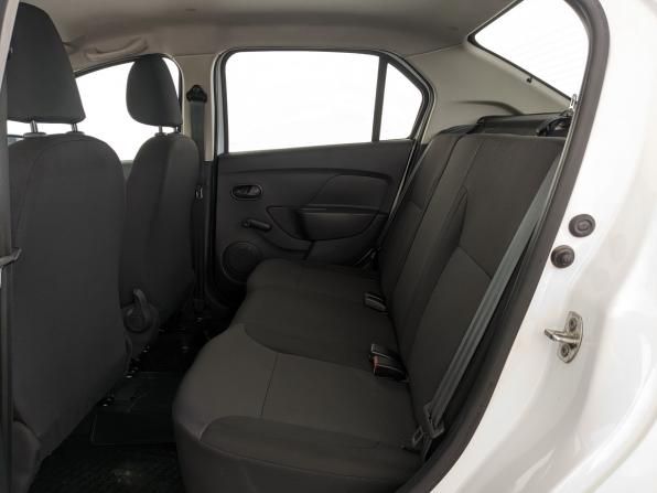 Renault Logan II Рестайлинг с пробегом 2021 года, цена 1 100 000 рублей, 38137 км, седан, Автокод Объявления