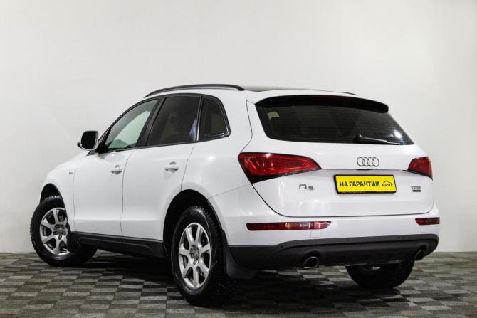 Audi Q5 I (8R) Рестайлинг с пробегом 2015 года, цена 2 489 000 рублей, 120213 км, внедорожник, Автокод Объявления