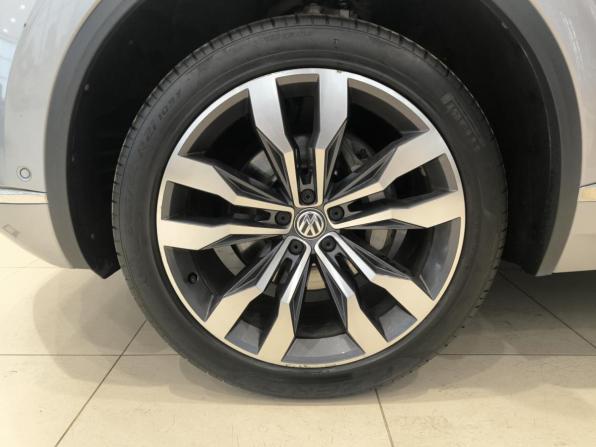 Volkswagen Touareg III с пробегом 2020 года, цена 4 950 000 рублей, 81898 км, внедорожник, Автокод Объявления