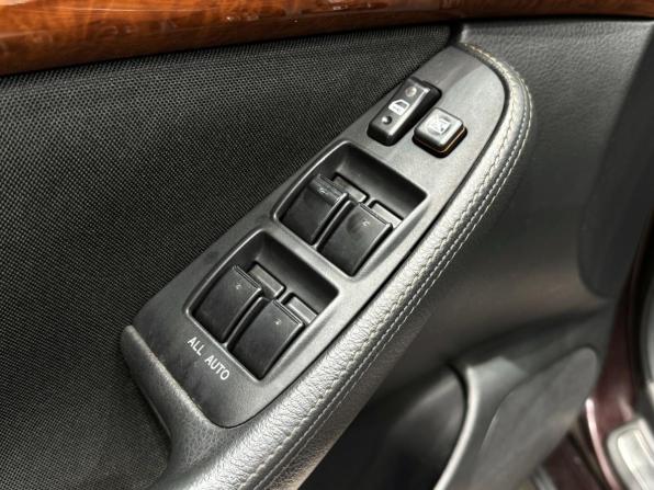 Toyota Avensis II Рестайлинг с пробегом 2008 года, цена 960 000 рублей, 202285 км, седан, Автокод Объявления