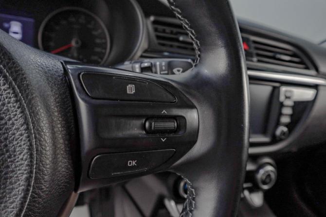 Kia Rio IV с пробегом 2018 года, цена 1 249 000 рублей, 120000 км, седан, Автокод Объявления