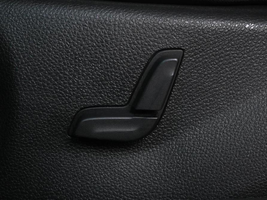 Mercedes-Benz C-Класс III (W204) Рестайлинг Ростов-на-Дону  - изображение 18