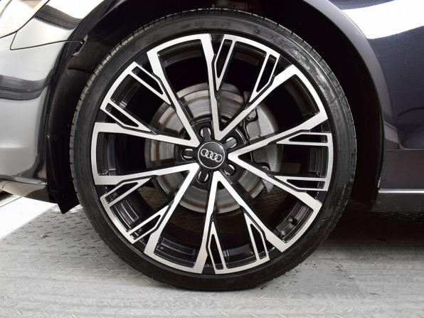 Audi A6 IV (C7) с пробегом 2013 года, цена 1 965 995 рублей, 138540 км, седан, Автокод Объявления
