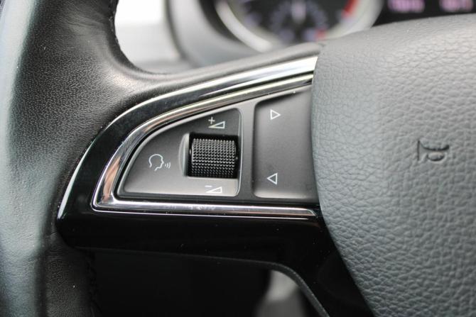 Skoda Rapid I Рестайлинг с пробегом 2019 года, цена 1 390 000 рублей, 118000 км, лифтбек, Автокод Объявления