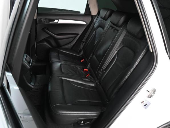Audi Q5 I (8R) с пробегом 2011 года, цена 1 819 000 рублей, 184117 км, внедорожник, Автокод Объявления