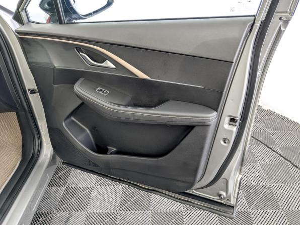 Omoda C5 I с пробегом 2023 года, цена 1 795 000 рублей, 66233 км, внедорожник, Автокод Объявления
