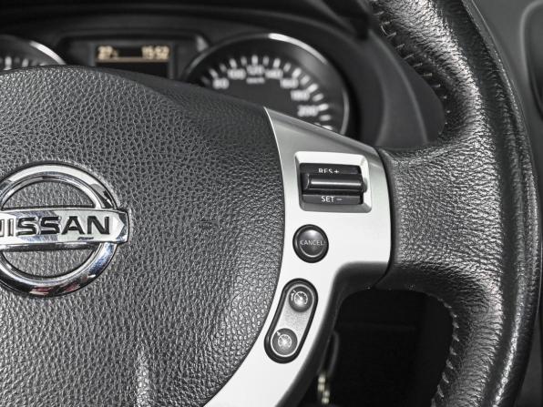 Nissan Qashqai I с пробегом 2010 года, цена 1 068 000 рублей, 100162 км, внедорожник, Автокод Объявления