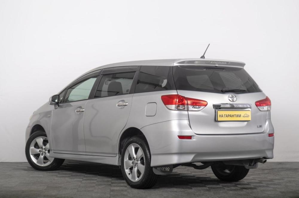 Toyota Wish II Томск  - изображение 6