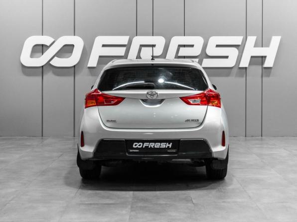 Toyota Auris II с пробегом 2013 года, цена 1 150 000 рублей, 177714 км, хэтчбек, Автокод Объявления