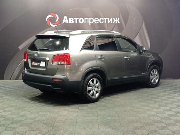 Kia Sorento II Рестайлинг с пробегом 2012 года, цена 1 200 000 рублей, 419000 км, внедорожник, Автокод Объявления