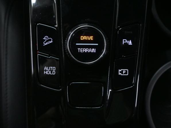 Kia Sportage V с пробегом 2022 года, цена 3 570 000 рублей, 72000 км, внедорожник, Автокод Объявления