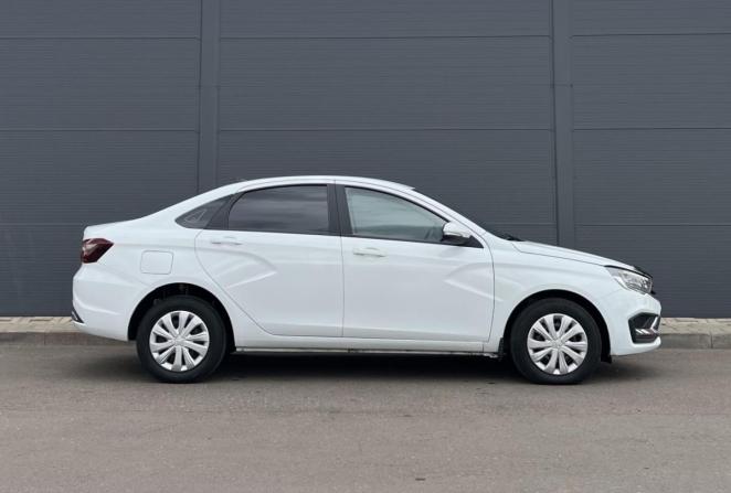 Lada (ВАЗ) Vesta I Рестайлинг (NG) с пробегом 2024 года, цена 1 160 000 рублей, 47741 км, седан, Автокод Объявления
