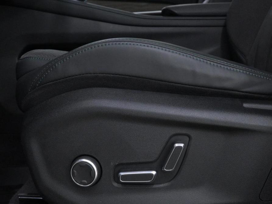 Geely Monjaro I Москва  - изображение 18