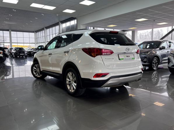 Hyundai Santa Fe III Рестайлинг с пробегом 2016 года, цена 2 065 000 рублей, 172099 км, внедорожник, Автокод Объявления