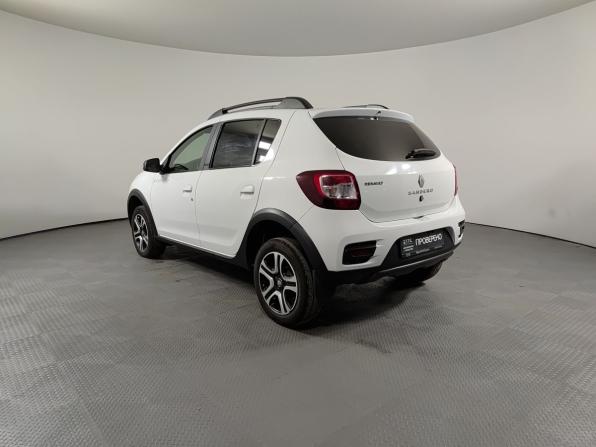 Renault Sandero II Рестайлинг с пробегом 2018 года, цена 1 130 000 рублей, 147000 км, хэтчбек, Автокод Объявления