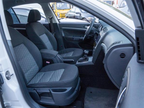 Skoda Octavia II (A5) Рестайлинг с пробегом 2012 года, цена 790 000 рублей, 291403 км, лифтбек, Автокод Объявления
