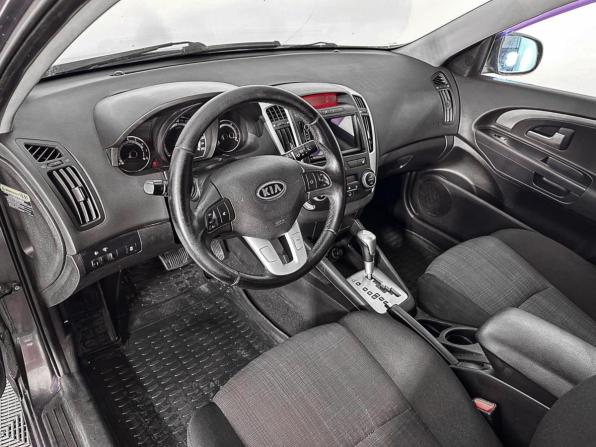 Kia Ceed I Рестайлинг с пробегом 2010 года, цена 711 000 рублей, 224791 км, универсал, Автокод Объявления