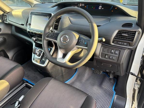 Nissan Serena V (C27) с пробегом 2018 года, цена 1 800 000 рублей, 200000 км, минивэн, Автокод Объявления