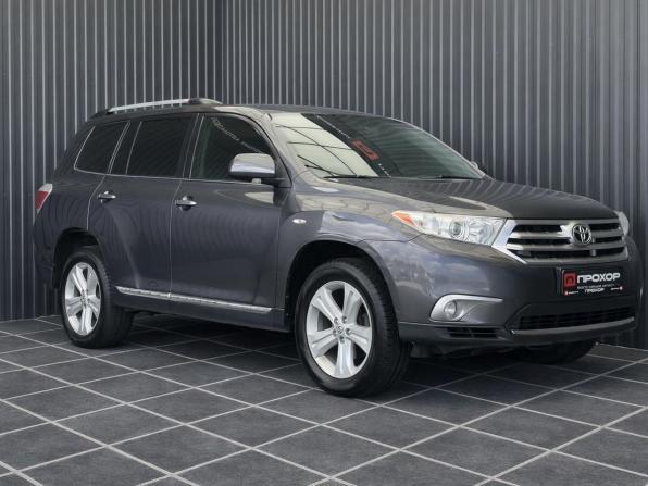 Toyota Highlander II (XU40) Рестайлинг с пробегом 2013 года, цена 1 797 000 рублей, 250000 км, внедорожник, Автокод Объявления