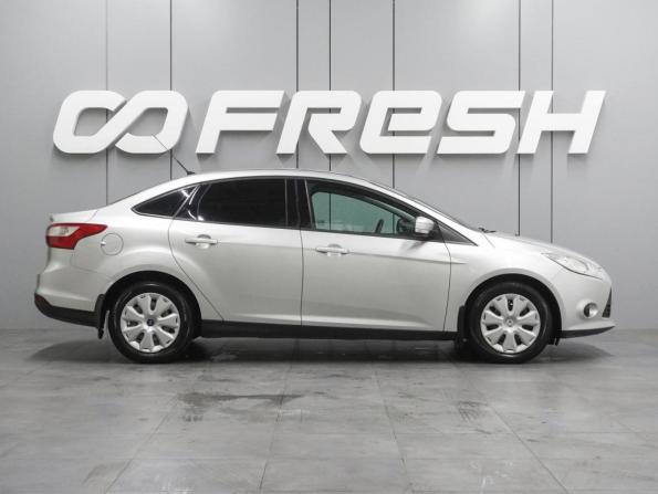 Ford Focus III с пробегом 2014 года, цена 747 000 рублей, 268149 км, седан, Автокод Объявления
