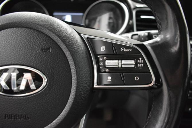 Kia Ceed III с пробегом 2020 года, цена 1 789 000 рублей, 52000 км, хэтчбек, Автокод Объявления