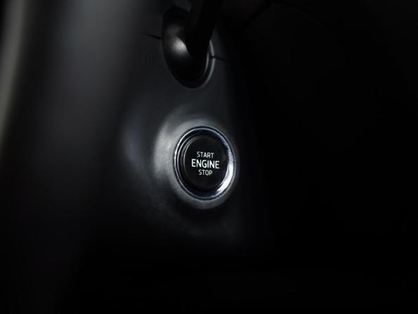 Skoda Octavia III (A7) Рестайлинг с пробегом 2018 года, цена 1 149 000 рублей, 339541 км, лифтбек, Автокод Объявления
