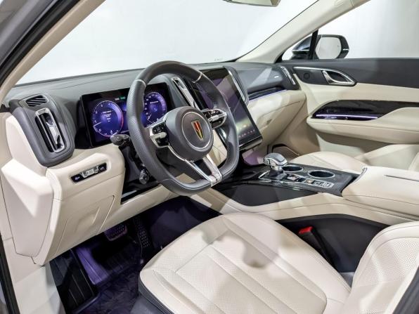 Hongqi HS3 с пробегом 2024 года, цена 2 800 000 рублей, 1700 км, внедорожник, Автокод Объявления