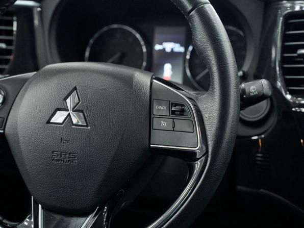 Mitsubishi Outlander III Рестайлинг 3 с пробегом 2021 года, цена 2 450 000 рублей, 96204 км, внедорожник, Автокод Объявления