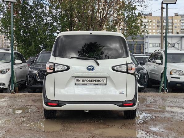 Toyota Sienta II с пробегом 2017 года, цена 1 419 000 рублей, 130000 км, компактвэн, Автокод Объявления