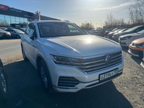 Volkswagen Touareg III с пробегом 2021 года, цена 6 050 000 рублей, 134546 км, внедорожник, Автокод Объявления